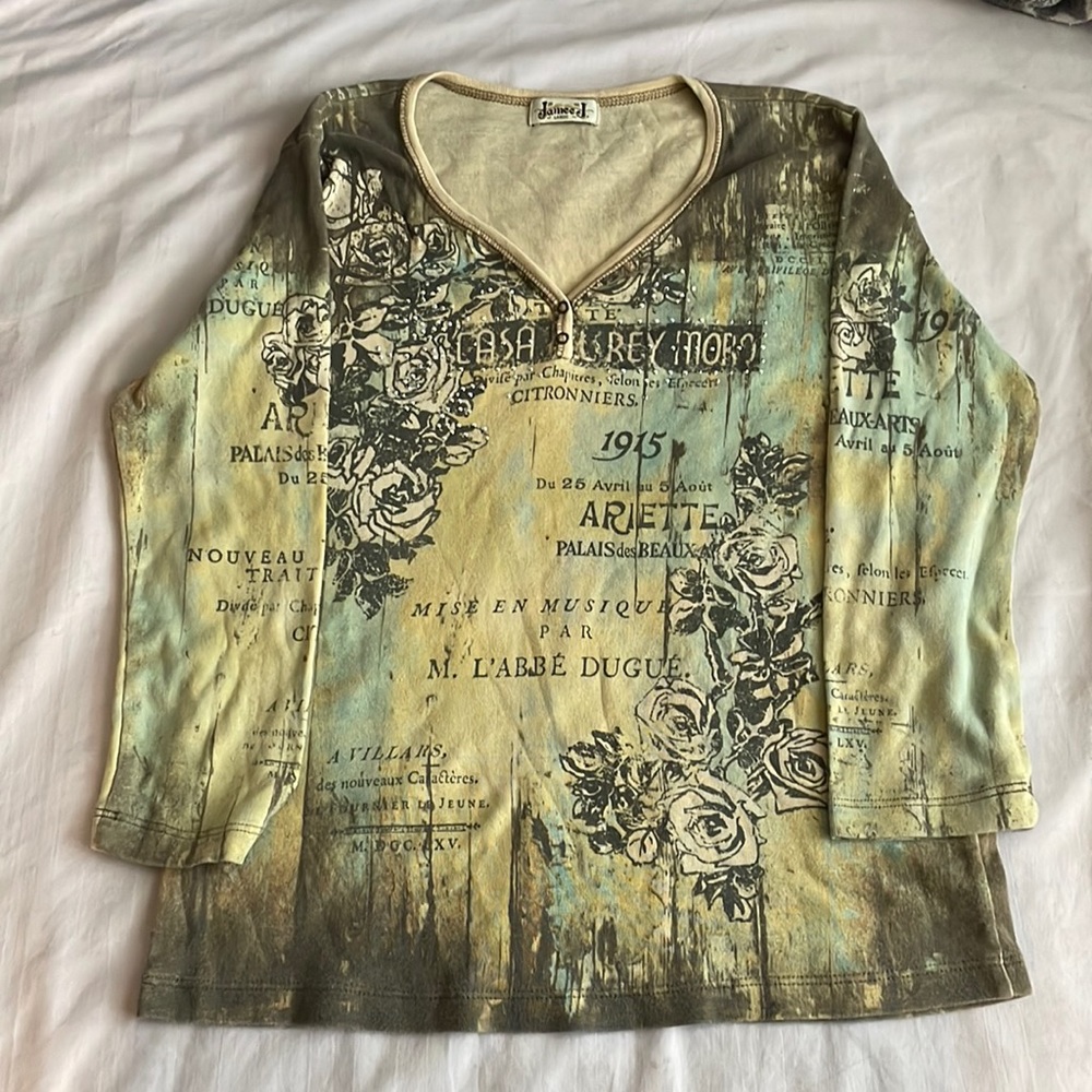 Graphic long sleeve
